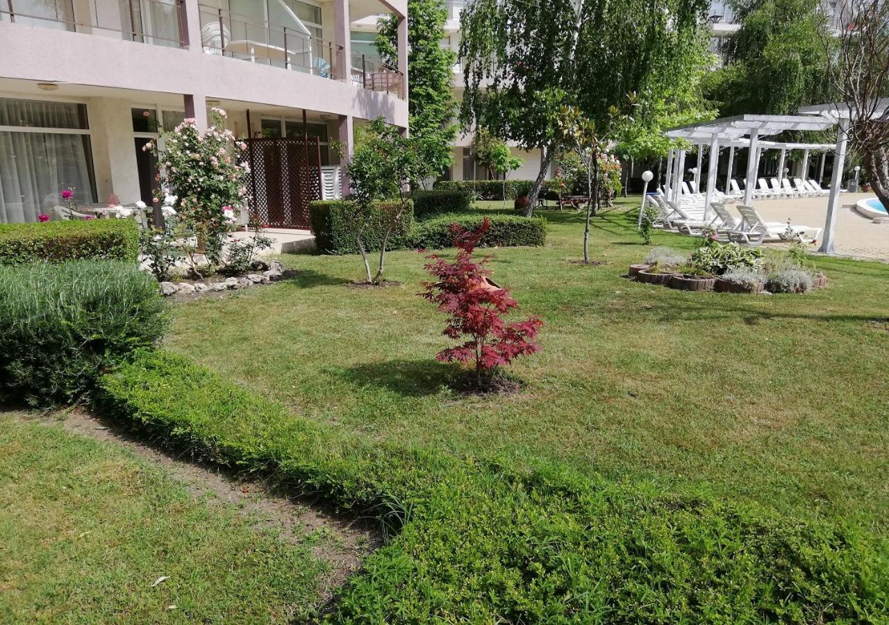 Charis Cozy Family Apart At Sun Village Complex Close To The Beach Sunny Beach Exterior photo